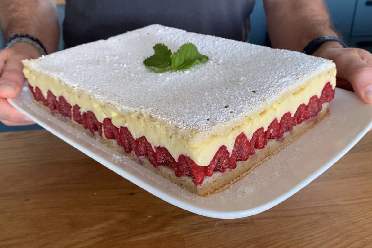 Quelle crème est la meilleure pour un gâteau d’anniversaire ?