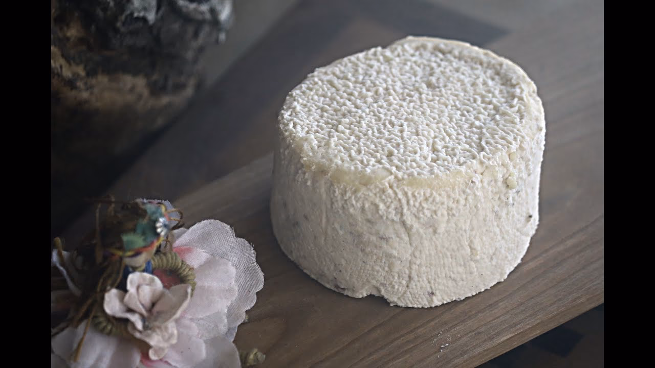 Comment puis-je faire sécher du fromage de chèvre à la maison ?