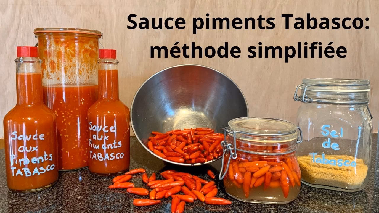 Comment prépare-t-on la sauce piquante Tabasco ?